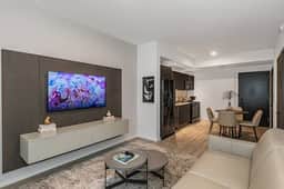 Modern 1 Bedroom Condo in Donwtown #1510