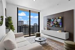 Skyline Luxe 1 BD Suite in Downtown Miami #3219