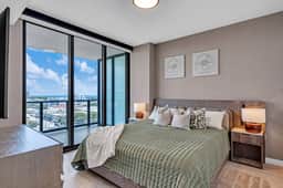 Lux 2BD Oasis • Miami Beach Lifestyle