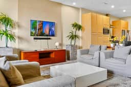Orlando Retreat | 4BR Townhome • 8 Min to Disney