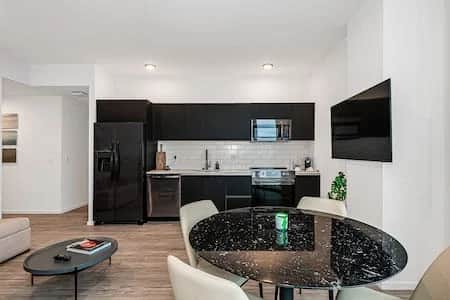 Lux 3 BD Condo in Biscayne Blvd #1409