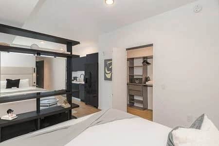 Lux Studio with Bay Views #3104