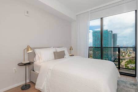 Lux 2 BD Condo at The Biscayne Boulevard #3009