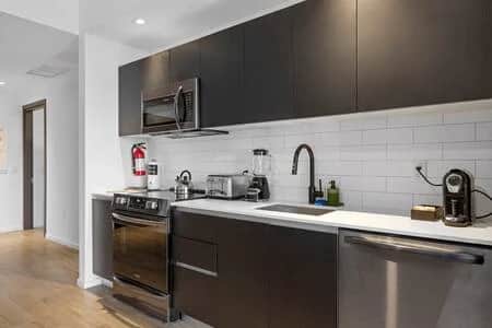 Oasis Retreat · Bay & City Views #2918