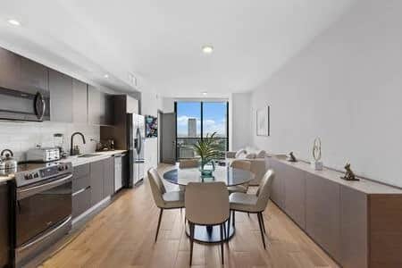 Oasis Retreat · Bay & City Views #2918