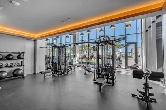 Lux 2BD Oasis • Miami Beach Lifestyle