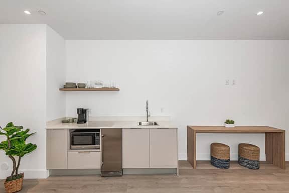 King Suite in Brickell | Walk Everywhere