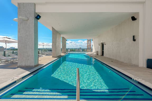 King Suite in Brickell | Walk Everywhere
