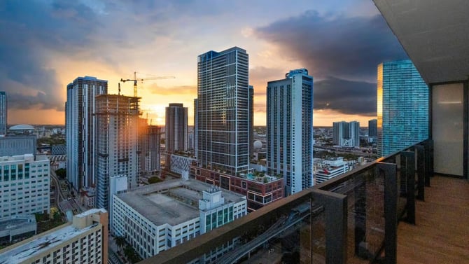 The Benefits of Diversifying an Investment Portfolio with Short-Term Rentals